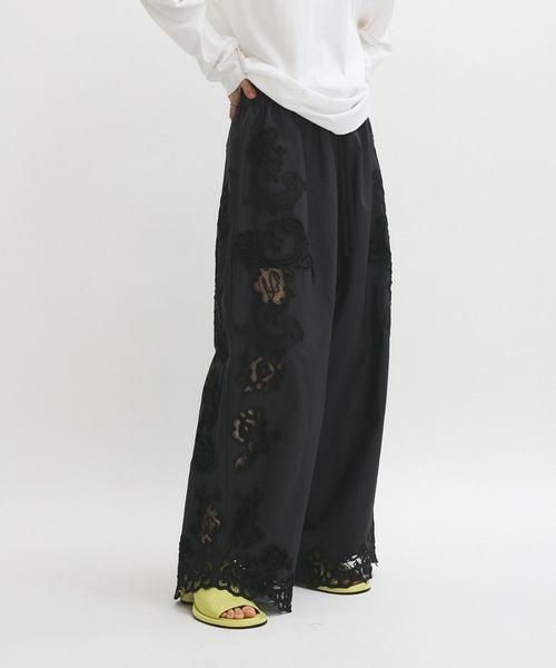 ADAM ET ROPE'（アダムエロペ）の「エンブロイダリーレースイージー