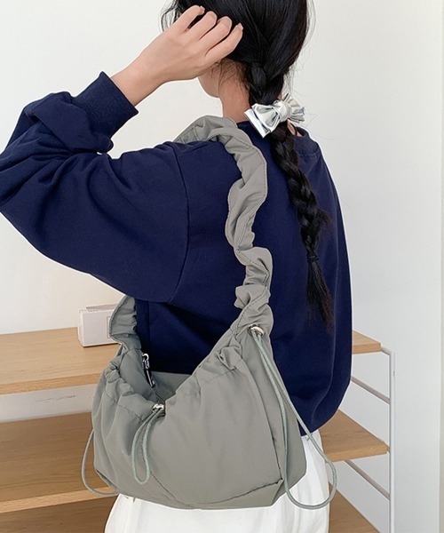 Miniministore(ミニミニストア)の「ハンドバッグ 肩掛けバッグ ナイロン(ハンドバッグ・レディース・グレー/ブラック/ベージュ・FREE)」の4枚目の写真