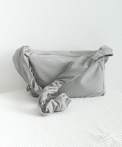 Miniministore(ミニミニストア)の「ハンドバッグ 肩掛けバッグ ナイロン(ハンドバッグ・レディース・グレー/ブラック/ベージュ・FREE)」の15枚目の写真