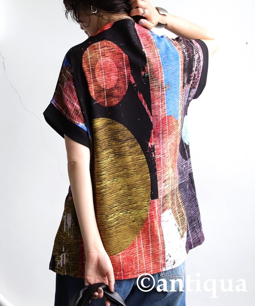 antiqua(アンティカ)の「モダンアートトップス(Tシャツ/カットソー・レディース・ブラック系その他/ブルー系その他・ONESIZE)」の6枚目の写真
