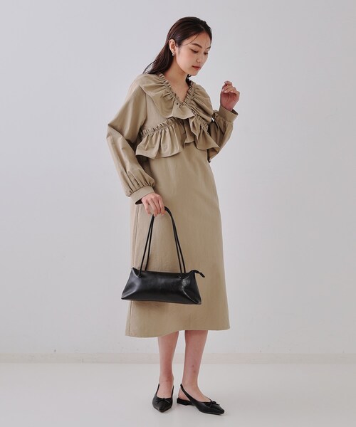 OPAQUE.CLIP(オペークドットクリップ)の「オイル調合皮ワイドデザインバッグ(ショルダーバッグ・レディース・ブラック/シルバー・00)」の18枚目の写真