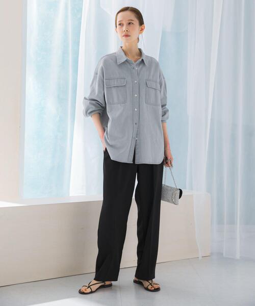 URBAN RESEARCH ROSSO WOMEN（アーバンリサーチ　ロッソ）の「『WEB/一部店舗限定』『撥水』センタープレスイージーパンツ（その他パンツ・レディース・オフホワイト/ブラック・38/36）」の17枚目の写真