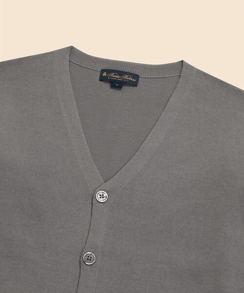 BROOKS BROTHERS(ブルックスブラザーズ)の「◆オンラインストア限定◆ギマコットン Vネックカーディガン(カーディガン/ボレロ・メンズ・ネイビー/ブラウン/グレー・LARGE/MEDIUM/SMALL/X-LARGE)」の4枚目の写真