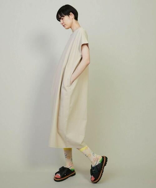 FRAPBOIS（フラボア）の「シアーボーダー ワンピース（ワンピース・レディース・ブラック/ベージュ・1）」の11枚目の写真