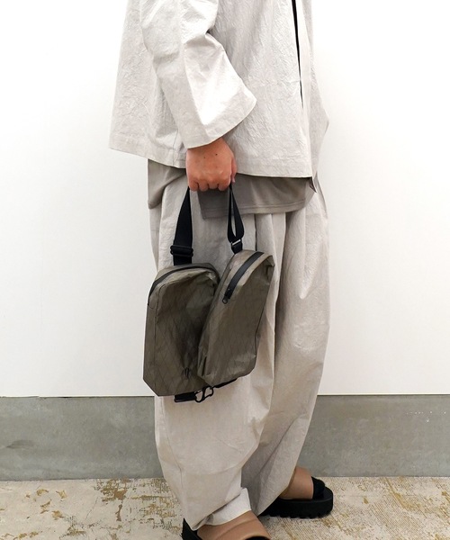 和ROBE（ワローブ）の「2026春　和ROBE　/　X-PAC EDO BAG（ショルダーバッグ・メンズ・ホワイト/ブラック・FREE）」の9枚目の写真
