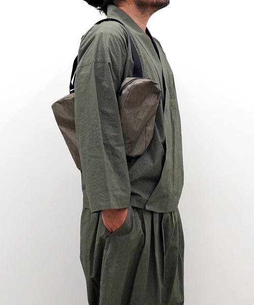 和ROBE（ワローブ）の「2026春　和ROBE　/　X-PAC EDO BAG（ショルダーバッグ・メンズ・ホワイト/ブラック・FREE）」の11枚目の写真