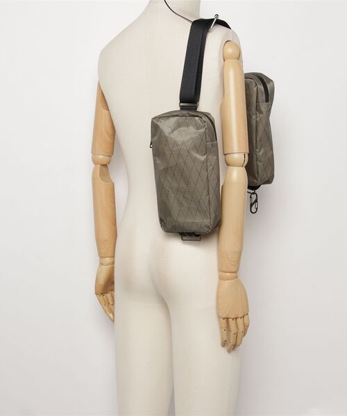 和ROBE（ワローブ）の「2026春　和ROBE　/　X-PAC EDO BAG（ショルダーバッグ・メンズ・ホワイト/ブラック・FREE）」の16枚目の写真