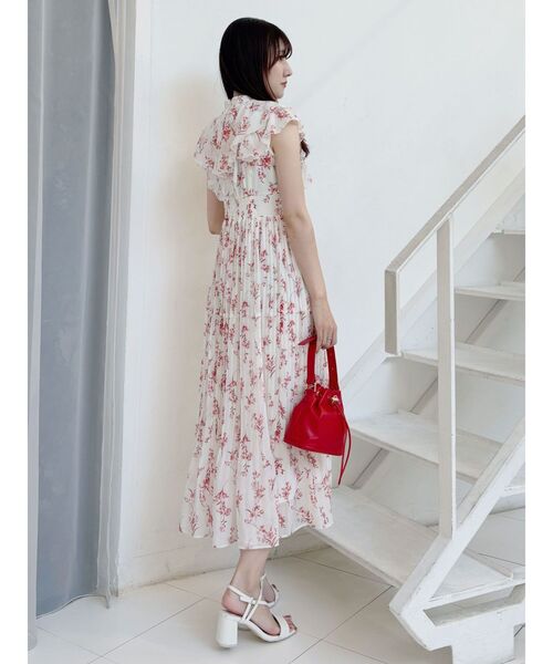 MERCURYDUO（マーキュリーデュオ）の「チェーンドローストリング フェイクレザー 巾着バッグ（ハンドバッグ・レディース・オフホワイト/レッド・FREE）」の3枚目の写真