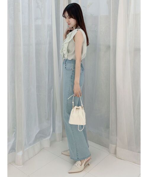 MERCURYDUO（マーキュリーデュオ）の「チェーンドローストリング フェイクレザー 巾着バッグ（ハンドバッグ・レディース・オフホワイト/レッド・FREE）」の5枚目の写真