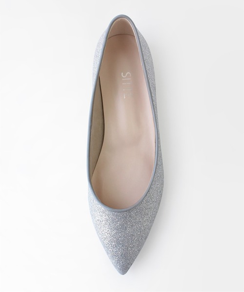 SITTE(シッテ)の「【SITTE】ポインテッドフラットシューズ(パンプス・レディース・ゴールド/シルバー・23.0cm/23.5cm/24.0cm/24.5cm/22.5cm)」の20枚目の写真