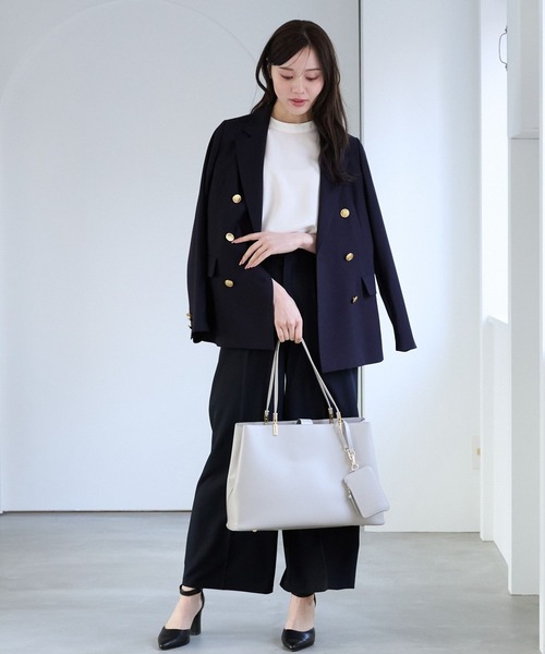 Andemiu(アンデミュウ)の「ソデレースブラウス325568(シャツ/ブラウス・レディース・ブラック/ネイビー/オフホワイト/ブルー・FREE)」の7枚目の写真