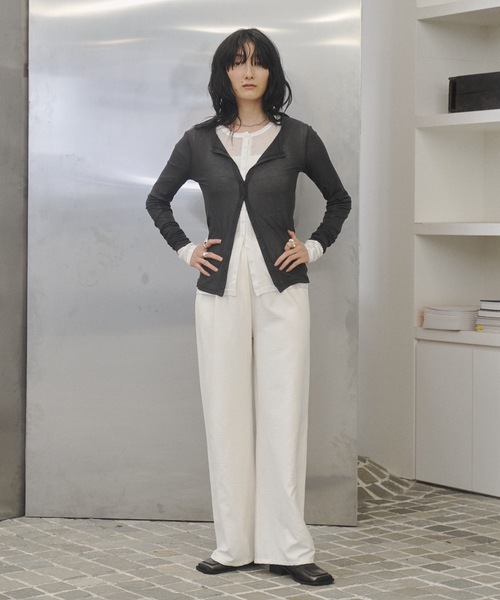 Lutim by u（ルチバイユー）の「Sheer rib slimfit cd / シアーリブスリムフィットカーディガン（カーディガン/ボレロ・レディース・チャコールグレー/グレー/オフホワイト/カーキ・FREE）」の11枚目の写真