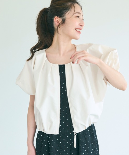 coca（coca）（コカ）の「ポリエステルポプリンタックショートジャケット（ブルゾン・レディース・ブラック/アイボリー・M/L）」の12枚目の写真