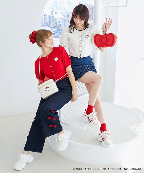 MAJESTIC LEGON（マジェスティックレゴン）の「ハローキティ キルティングバニティ（ショルダーバッグ・レディース・アイボリー・FREE）」の9枚目の写真