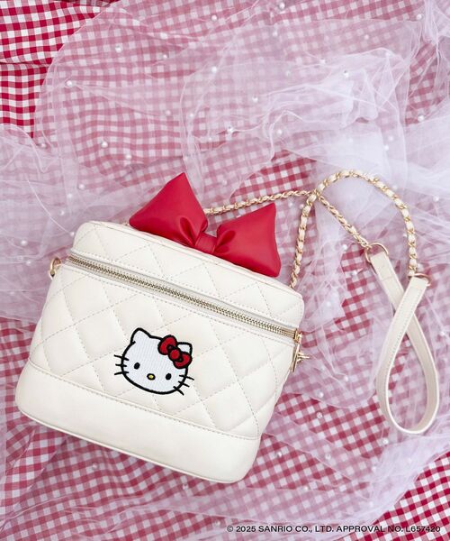 MAJESTIC LEGON（マジェスティックレゴン）の「ハローキティ キルティングバニティ（ショルダーバッグ・レディース・アイボリー・FREE）」の12枚目の写真
