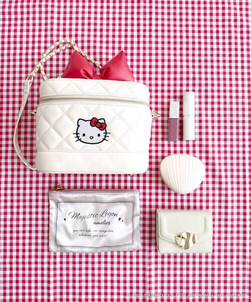 MAJESTIC LEGON（マジェスティックレゴン）の「ハローキティ キルティングバニティ（ショルダーバッグ・レディース・アイボリー・FREE）」の15枚目の写真