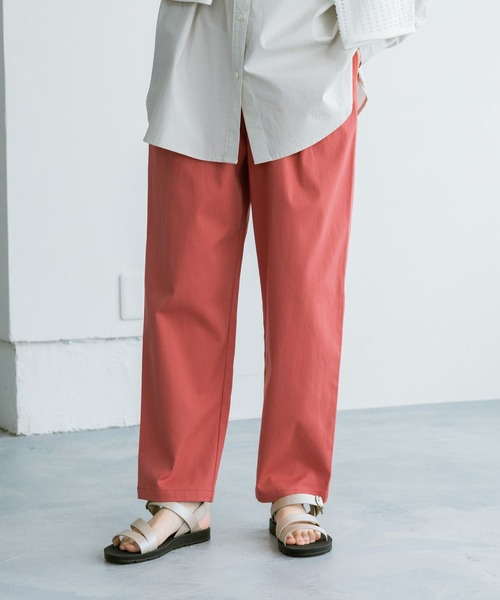 studio CLIP（スタディオクリップ）の「【みんなのリクエストパンツ】すっきりテーパードパンツ[トール・プラスサイズあり]（その他パンツ・レディース・ダークブルー/モカ/グリーン/ライトグリーン/レッド/ライトブルー/ライトグレー/ブラック・SMALL/MEDIUM/LARGE/X-LARGE/XX-LARGE/XXX-LARGE/PM/PL/TF）」の8枚目の写真