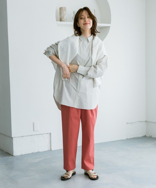 studio CLIP（スタディオクリップ）の「【みんなのリクエストパンツ】すっきりテーパードパンツ[トール・プラスサイズあり]（その他パンツ・レディース・ダークブルー/モカ/グリーン/ライトグリーン/レッド/ライトブルー/ライトグレー/ブラック・SMALL/MEDIUM/LARGE/X-LARGE/XX-LARGE/XXX-LARGE/PM/PL/TF）」の21枚目の写真