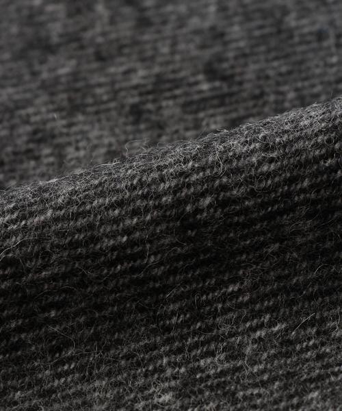 green label relaxing(グリーンレーベルリラクシング)の「II W GRADATION SLD マフラー◆(マフラー・メンズ・ダークグレー/ワインレッド/ネイビー・フリー)」の5枚目の写真