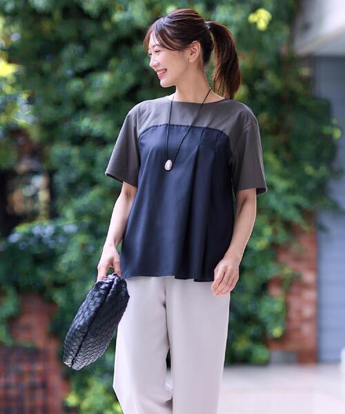 Reflect(リフレクト)の「◆【マシンウォッシュ可能】レイヤード風ジャージブラウス(Tシャツ/カットソー・レディース・オフホワイト/ホワイト系7/ダークオリーブ・05/07/11/13/15 /17/09)」の6枚目の写真