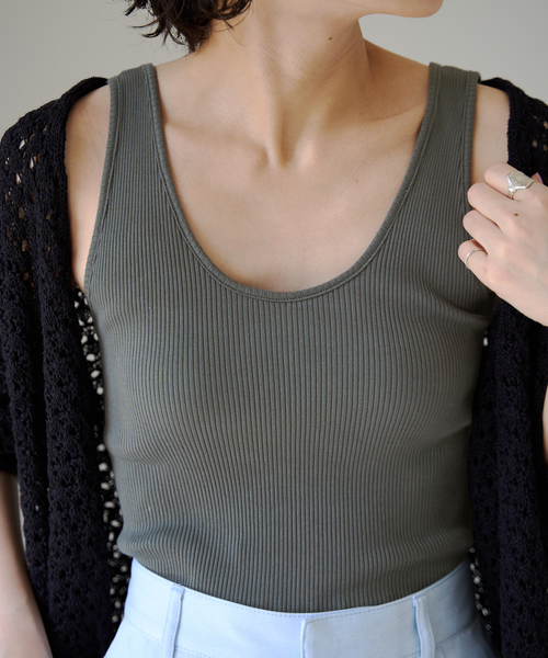 IENA（イエナ）の「【EMILY WEEK × IENA】コットンシルク リブタンクトップ（その他アンダーウェア/インナー・レディース・チャコールグレー/ホワイト/ピンク・36/38）」の18枚目の写真