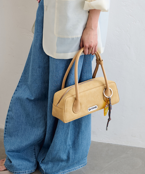 U by SPICK&SPAN（ユーバイスピックアンドスパン）の「OUTDOOR/アウトドア 別注LONG HANDLE BAG（ボストンバッグ・レディース・ベージュ/ブラウン・FREE）」の22枚目の写真