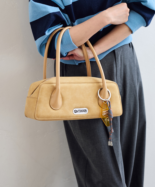 U by SPICK&SPAN（ユーバイスピックアンドスパン）の「OUTDOOR/アウトドア 別注LONG HANDLE BAG（ボストンバッグ・レディース・ベージュ/ブラウン・FREE）」の15枚目の写真