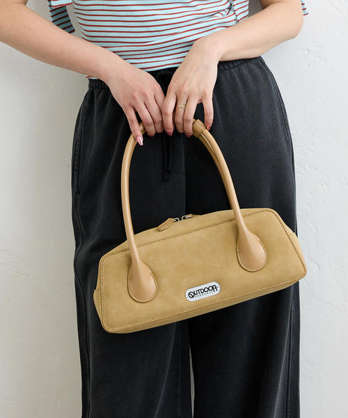 U by SPICK&SPAN（ユーバイスピックアンドスパン）の「OUTDOOR/アウトドア 別注LONG HANDLE BAG（ボストンバッグ・レディース・ベージュ/ブラウン・FREE）」の13枚目の写真