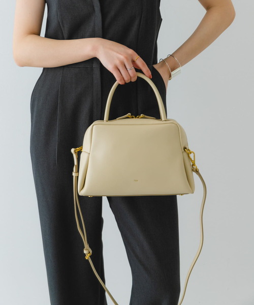 RODE SKO（ロデスコ）の「tov　PETAL M（ハンドバッグ・レディース・ブラック/アイボリー・-）」の5枚目の写真