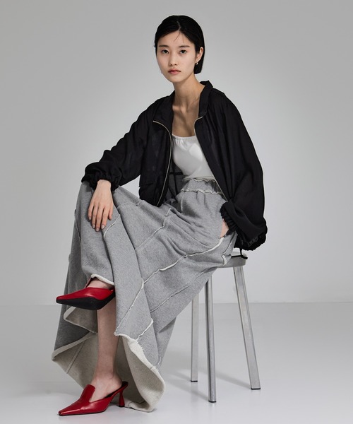 STUDIOUS(ステュディオス)の「【STUDIOUS/ステュディオス】Back Pile Mermaid SK/バックパイルマーメイドスカート(スカート・レディース・ダークグレー/ライトグレー・1/2)」の9枚目の写真