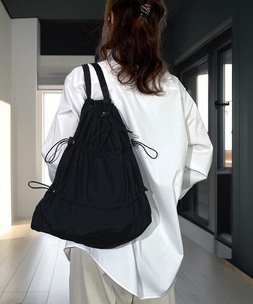 ★[Ouro] 韓国人気:ユニークバレエ BALLET bagpack(black)★ セール】ナップサック ドロスト ギャザー メッシュ 軽量 巾着