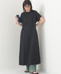 接触冷感ボトルネックフレアワンピース