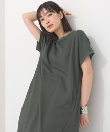 接触冷感ボトルネックフレアワンピース