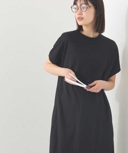 OMNES(オムネス)の「接触冷感ボトルネックフレアワンピース(ワンピース・レディース・ブラック/グレー/ダークグリーン/ブルー/ネイビー・FREE)」の12枚目の写真