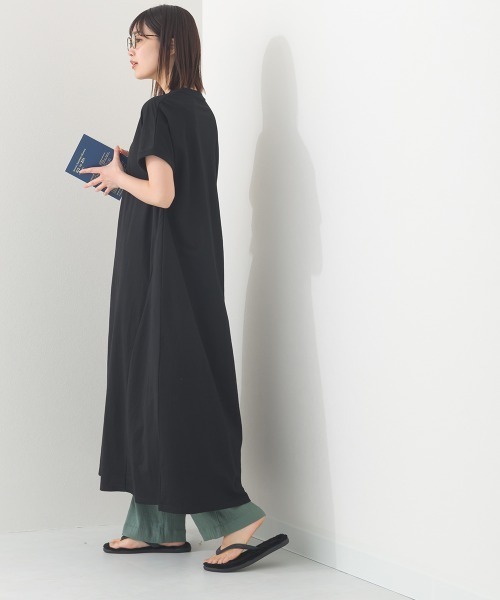 OMNES(オムネス)の「接触冷感ボトルネックフレアワンピース(ワンピース・レディース・ブラック/グレー/ダークグリーン/ブルー/ネイビー・FREE)」の13枚目の写真