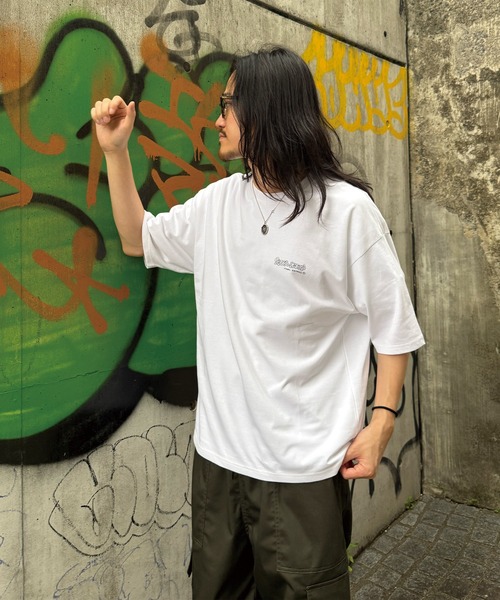 Mark Gonzales(マーク・ゴンザレス)の「【MARK GONZALES/マークゴンザレス 別注】ロゴプリント オーバーサイズTシャツ(Tシャツ/カットソー・メンズ・ブラック/ホワイト・LL/L/M/S)」の5枚目の写真