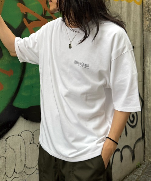 Mark Gonzales(マーク・ゴンザレス)の「【MARK GONZALES/マークゴンザレス 別注】ロゴプリント オーバーサイズTシャツ(Tシャツ/カットソー・メンズ・ブラック/ホワイト・LL/L/M/S)」の6枚目の写真