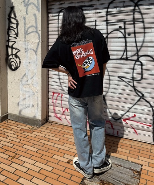 Mark Gonzales(マーク・ゴンザレス)の「【MARK GONZALES/マークゴンザレス 別注】ロゴプリント オーバーサイズTシャツ(Tシャツ/カットソー・メンズ・ブラック/ホワイト・LL/L/M/S)」の15枚目の写真