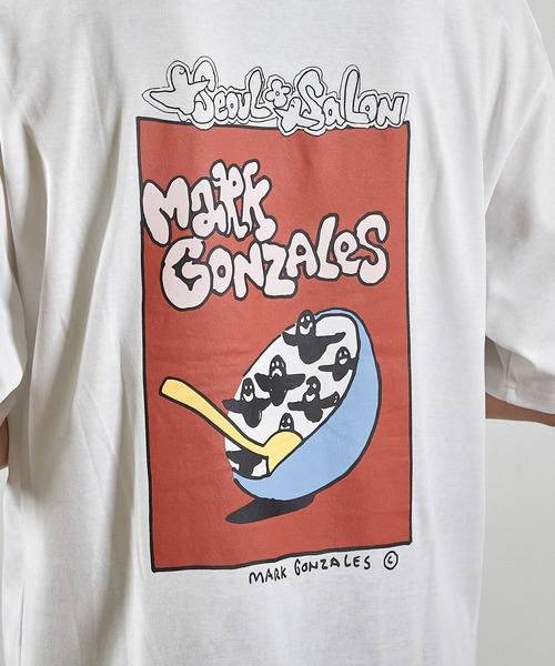 Mark Gonzales(マーク・ゴンザレス)の「【MARK GONZALES/マークゴンザレス 別注】ロゴプリント オーバーサイズTシャツ(Tシャツ/カットソー・メンズ・ブラック/ホワイト・LL/L/M/S)」の19枚目の写真