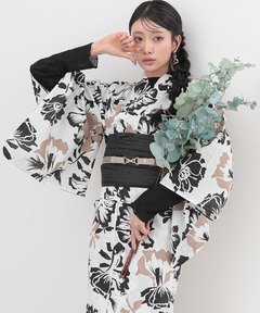 【新品】utatane 浴衣3点セット レトロベージュにえんじの花と枝丸 新品】utatane 浴衣3点セット レトロベージュにえんじの花と枝丸