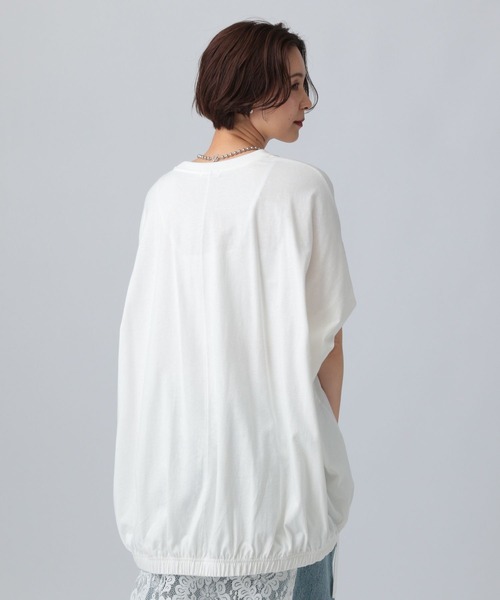 LEPSIM(レプシィム)の「バックギャザーチュニック 497472(チュニック・レディース・オフホワイト/イエロー/ブラック/チャコールグレー・FREE)」の7枚目の写真