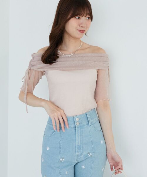 MAJESTIC LEGON（マジェスティックレゴン）の「ラメチュールオフショル半袖トップス（Tシャツ/カットソー・レディース・アイボリー/ピンク/チャコールグレー/ライトグレー・MEDIUM）」の13枚目の写真