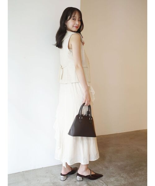 LAGUNAMOON（ラグナムーン）の「ラッフルフリルキャミワンピース（ワンピース・レディース・チャコールグレー/アイボリー/ミント・MEDIUM/SMALL）」の5枚目の写真