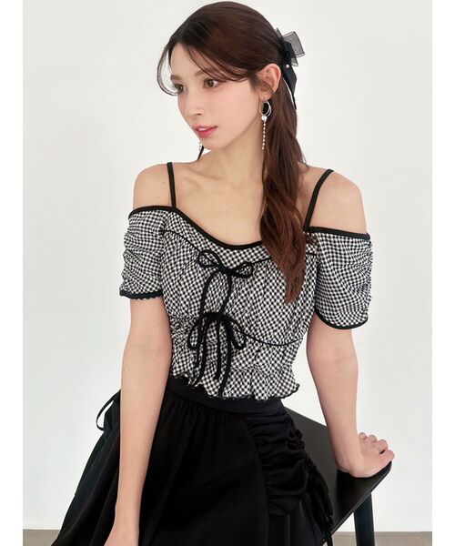 RESEXXY(リゼクシー)の「ポイントビジューフープピアス(ピアス(両耳用)・レディース・シルバー/ゴールド・FREE)」の9枚目の写真