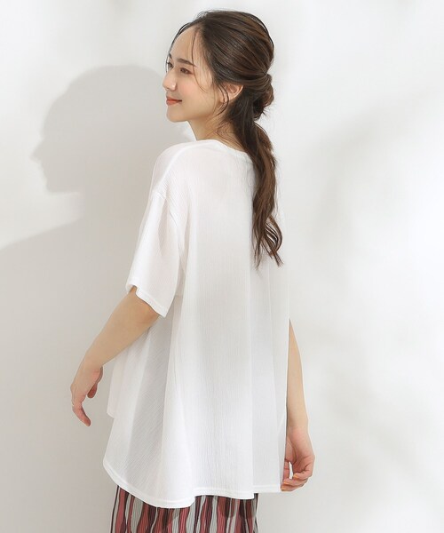 SHOO・LA・RUE(シューラルー)の「【S-LL/洗える/体型カバー/5分袖】涼しくきれいに決まる Aライントップス(Tシャツ/カットソー・レディース・ネイビー/ライトブルー/オフホワイト・03/02/01/04)」の9枚目の写真