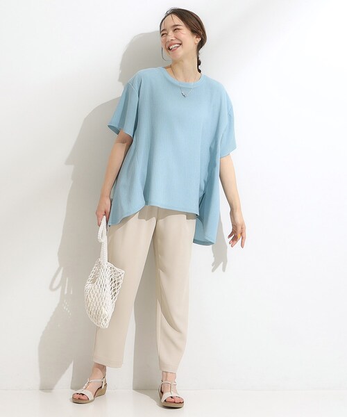 SHOO・LA・RUE(シューラルー)の「【S-LL/洗える/体型カバー/5分袖】涼しくきれいに決まる Aライントップス(Tシャツ/カットソー・レディース・ネイビー/ライトブルー/オフホワイト・03/02/01/04)」の14枚目の写真