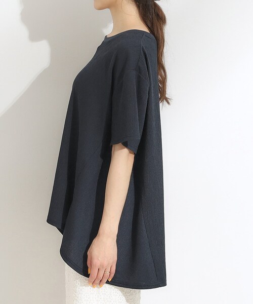 SHOO・LA・RUE(シューラルー)の「【S-LL/洗える/体型カバー/5分袖】涼しくきれいに決まる Aライントップス(Tシャツ/カットソー・レディース・ネイビー/ライトブルー/オフホワイト・03/02/01/04)」の17枚目の写真