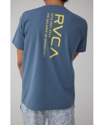 AZUL by moussy | RVCA×AZUL Tシャツ(Tシャツ/カットソー)