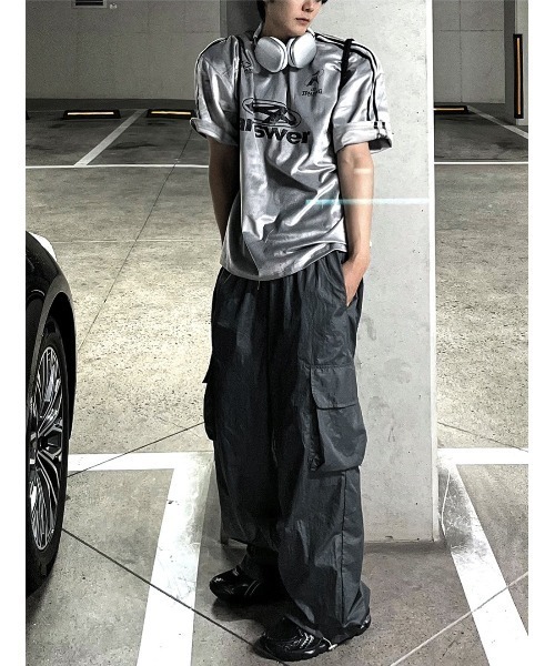 COSYHARU(コシハル)の「フェレンディベロアトラックラウンド半袖Tシャツ(Tシャツ/カットソー・メンズ・シルバー/ブルー/クリーム/ブラック/ネイビー・FREE)」の21枚目の写真