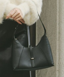 Olu. | スクエアベルトハンドバッグ(ハンドバッグ)